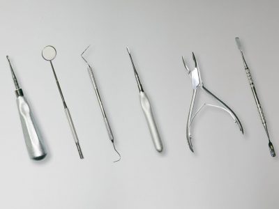 An Ultimate List of Equipment and Instruments for a Dental Clinic